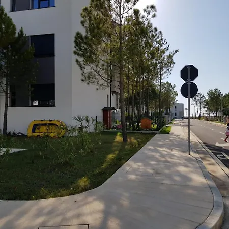 Idi's Valamar Hamallaj